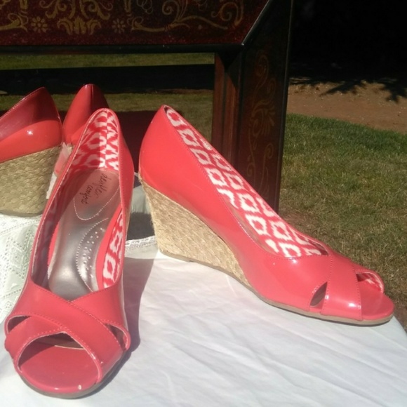 dexflex comfort Shoes - Memory Foam Peep-Toe Wedge 11 Wide